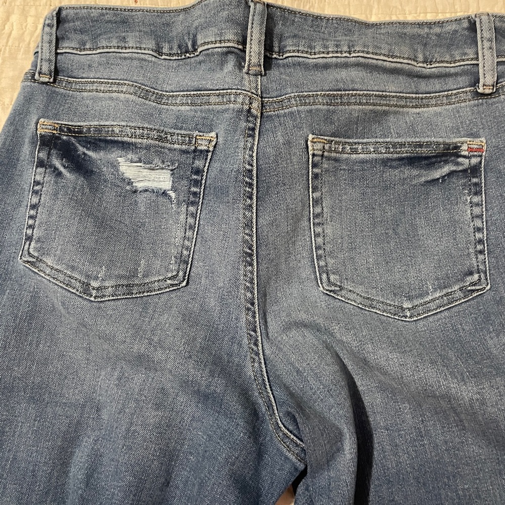Jeans - Picture 2 of 3